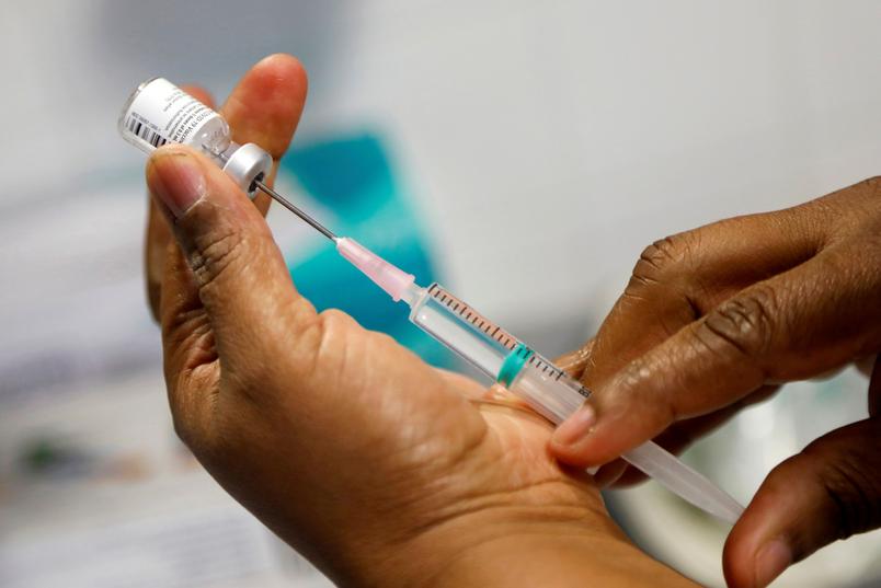 Entra em vigor lei que permite que estados, municípios e empresas comprem vacinas contra Covid-19